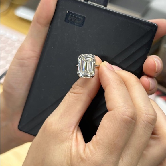 Emerald Cut Engagement Ring 11.5 Carat Center Stone Lab Diamond - Picture 3 of 5